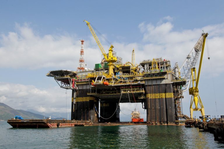plataforma de petroleo brasil