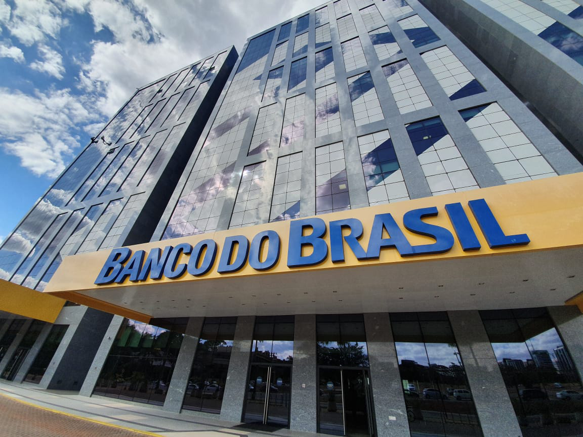 Foto de fachada de um prédio do Banco do Brasil
