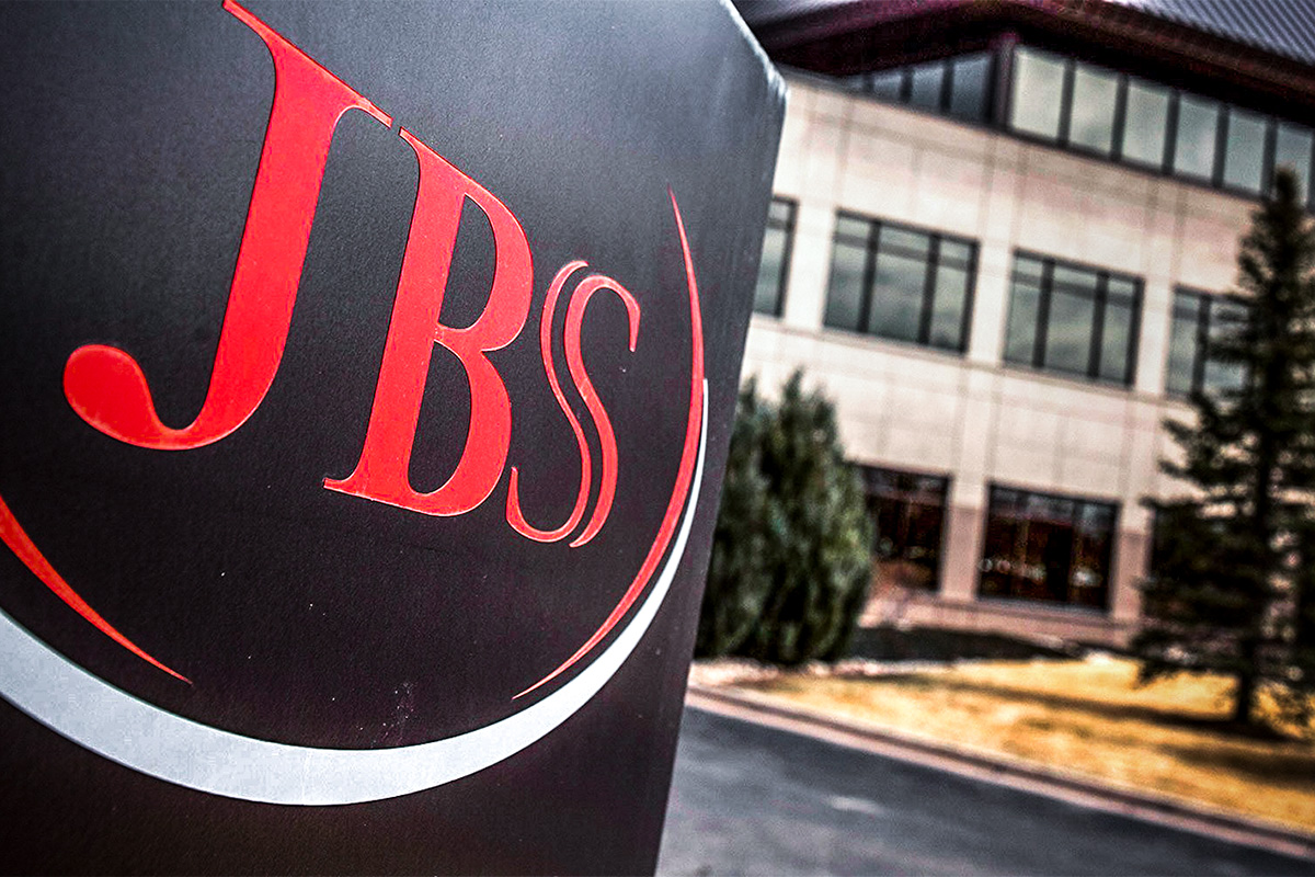 Ontem, as ações de JBS (JBSS3) e Marfrig (MRFG3) começaram o ano com o pé esquerdo, após medidas do governo dos EUA.