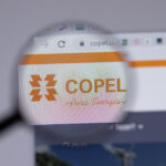 Lupa com logo da Copel