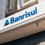 Fachada de agência do Banrisul