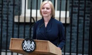 Primeira-ministra do Reino Unido, Liz Truss discursa