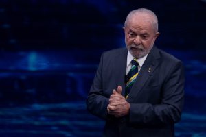 Presidente eleito do Brasil Luiz Inácio Lula da Silva durante debate em 2022