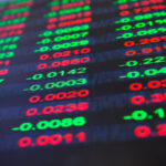 Ibovespa cede com crise nos frigoríficos e nota dos EUA 