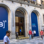 Ibovespa abre em alta com balança comercial no Brasil e indicadores de trabalho nos EUA