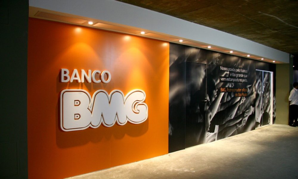 logo Banco BMG parede
