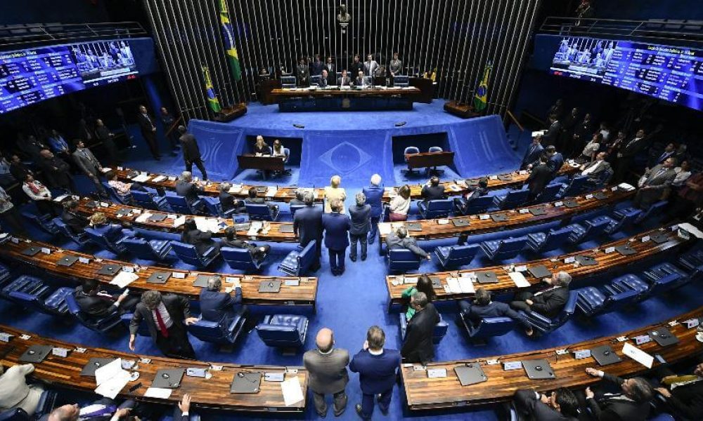 plenario senado brasileiro